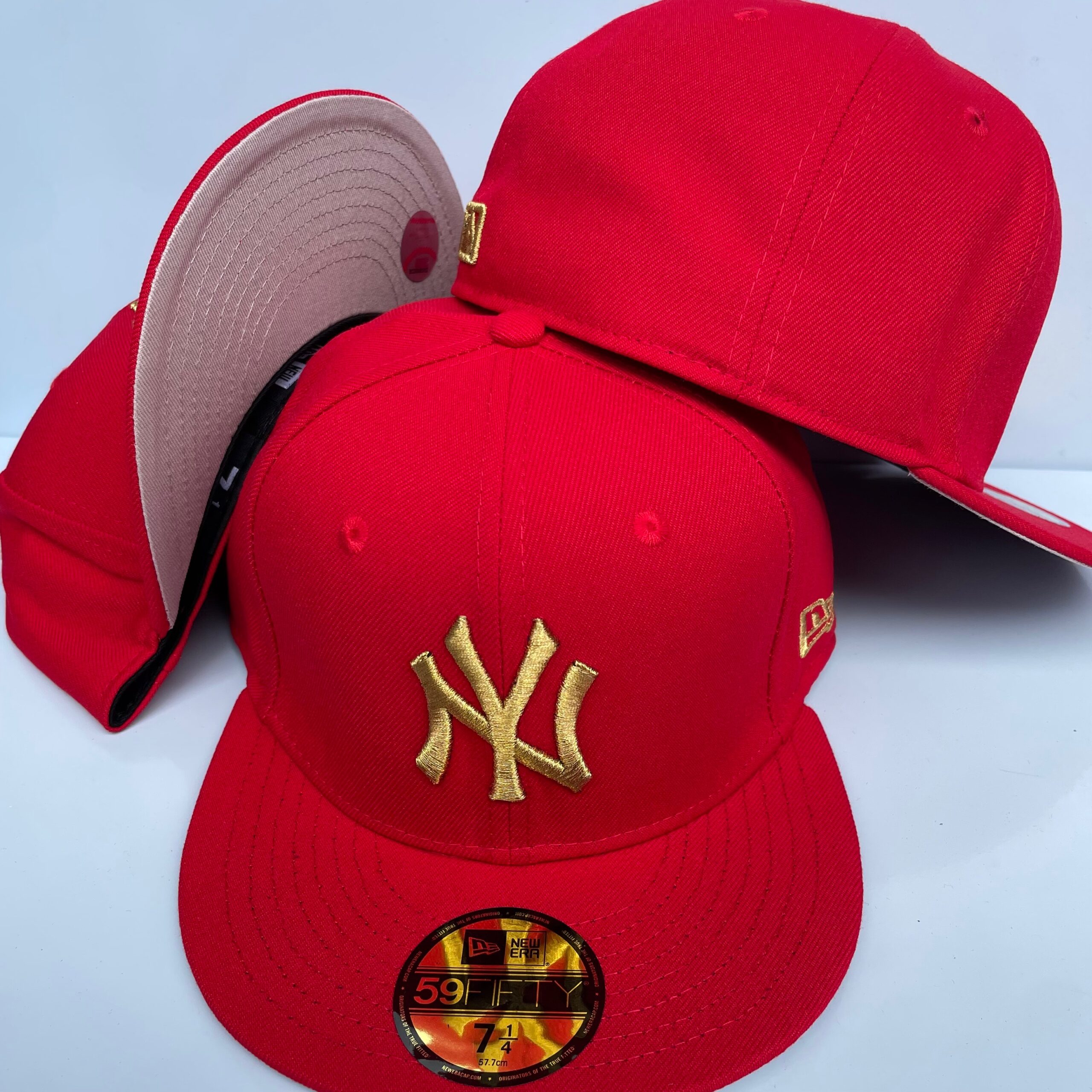 15 New York Yankees CCAA2601-01-101 AA Classic Fitted Cap 101 USD8.48 - Image 1