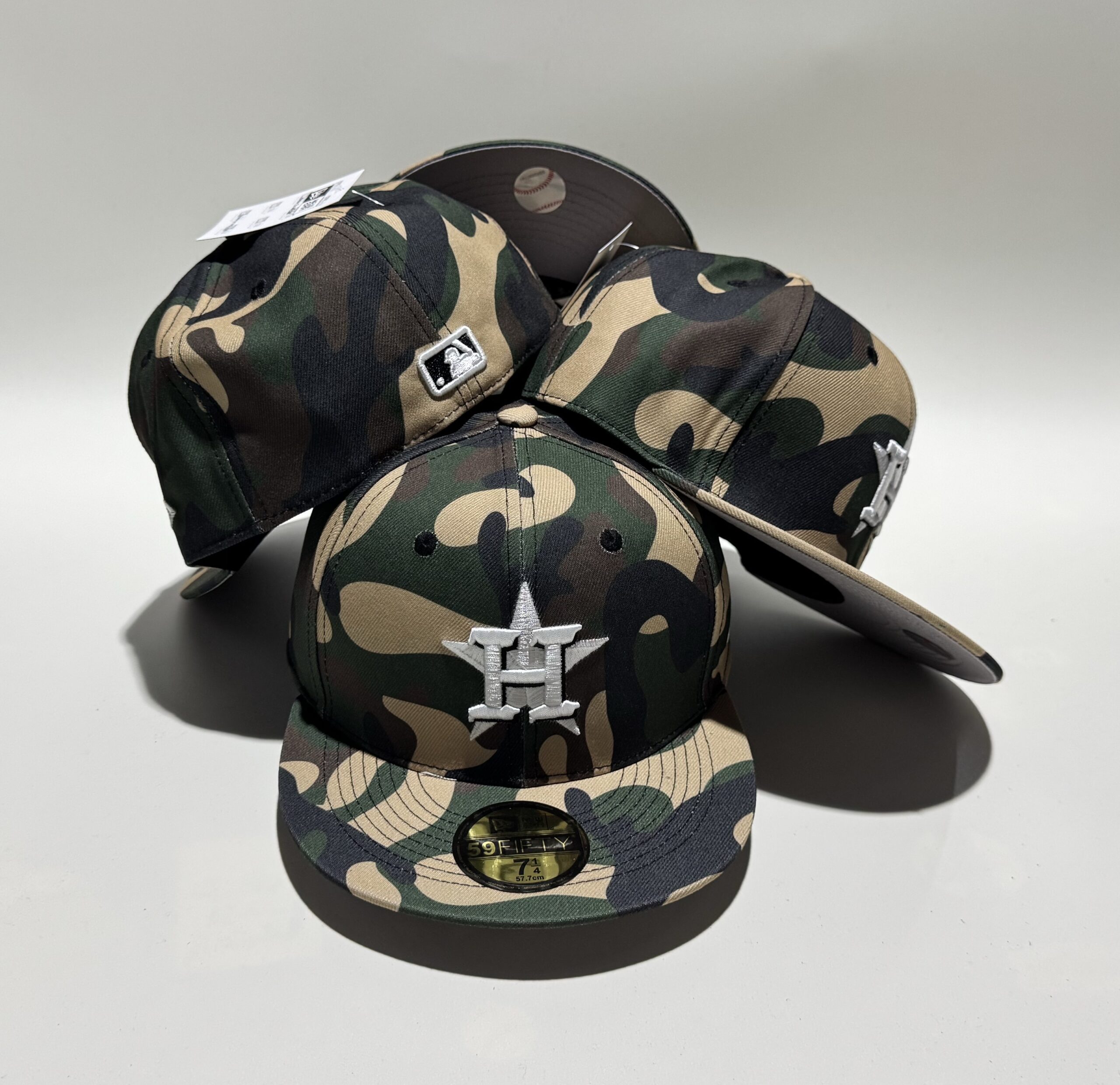 510 CCAA2601-510 AA Classic Fitted Cap 510 USD8.48 - Image 1
