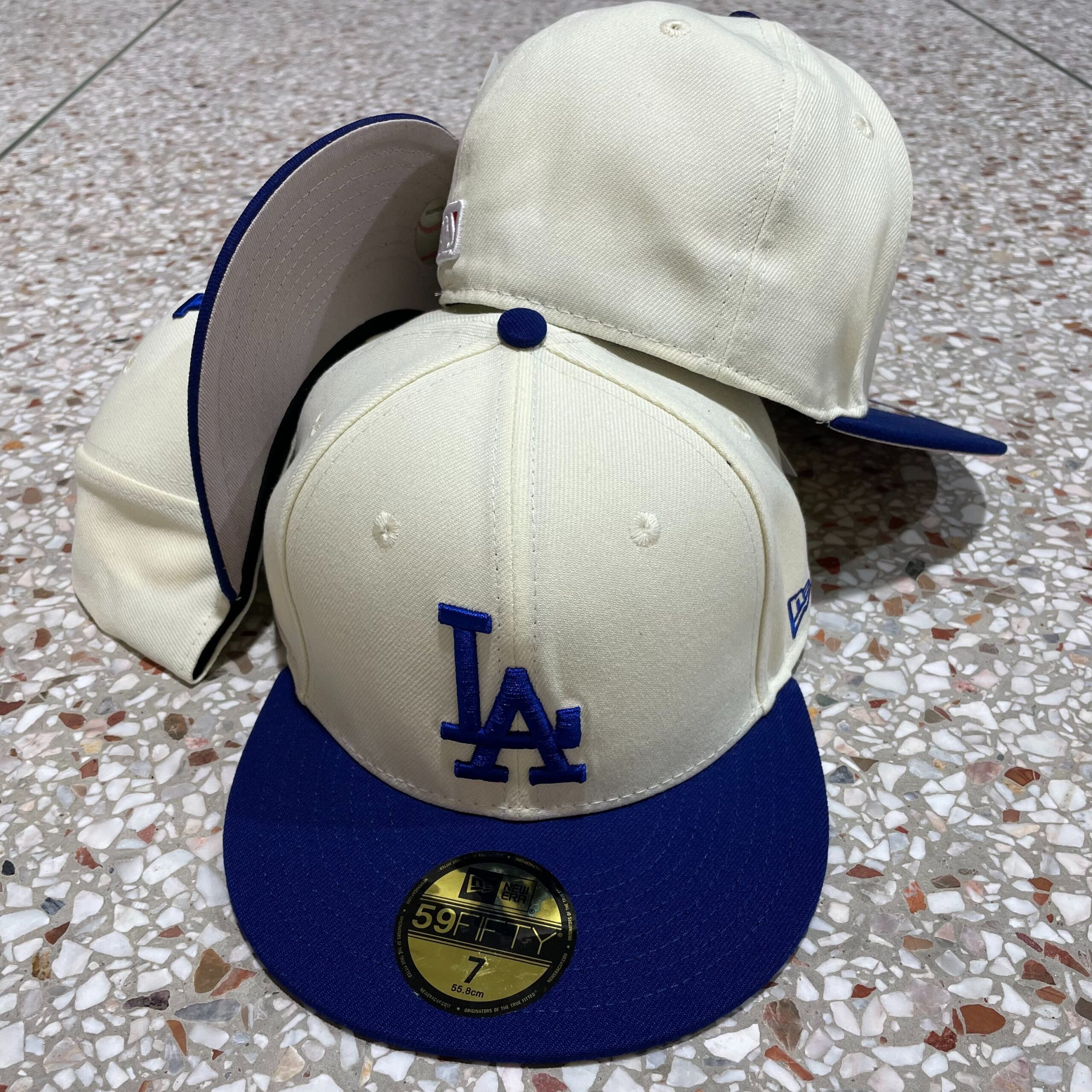 86 Los Angeles Dodgers CCAA2601-02-053 AA Classic Fitted Cap 053 USD8.48 - Image 1
