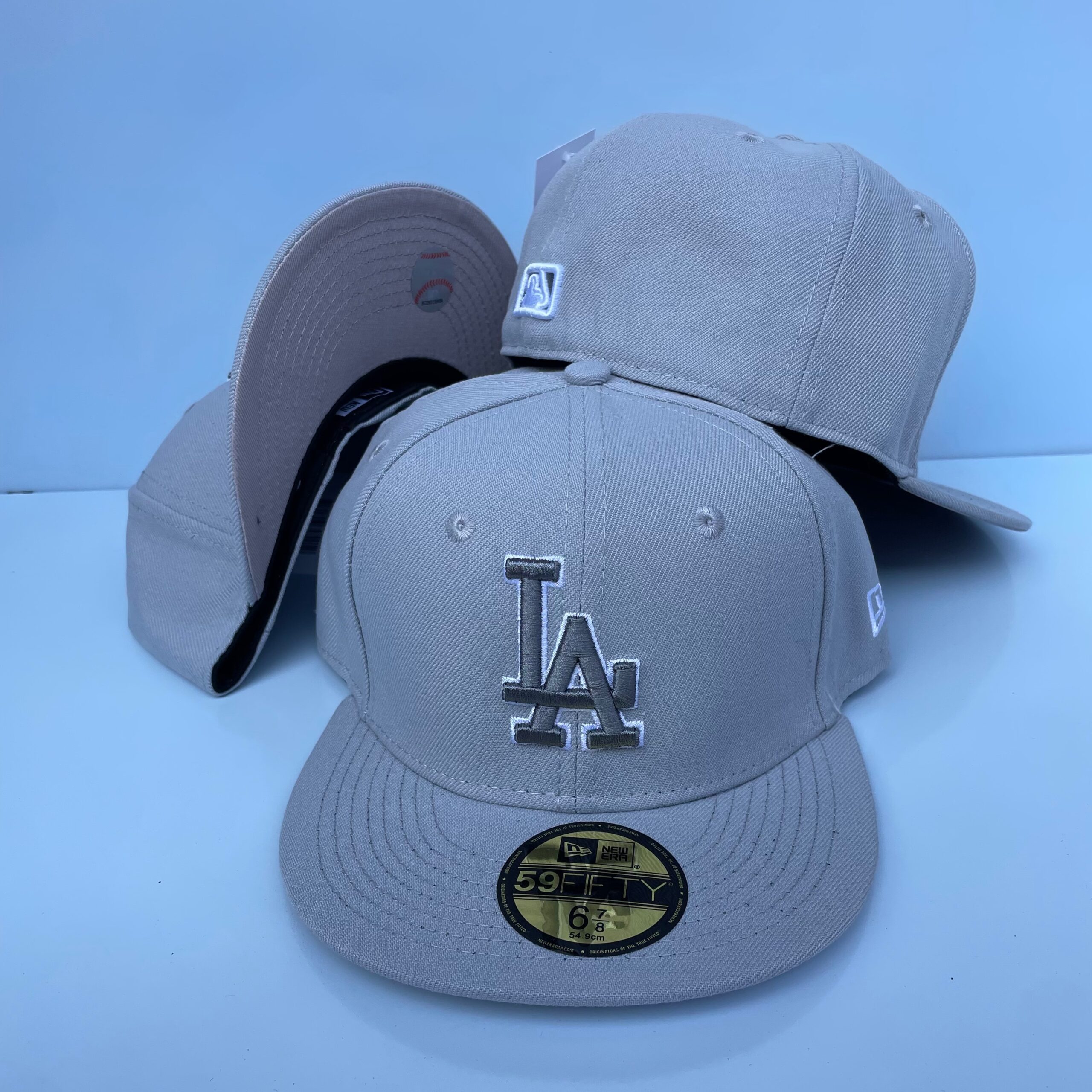 89 Los Angeles Dodgers CCAA2601-02-054 AA Classic Fitted Cap 054 USD8.48 - Image 1