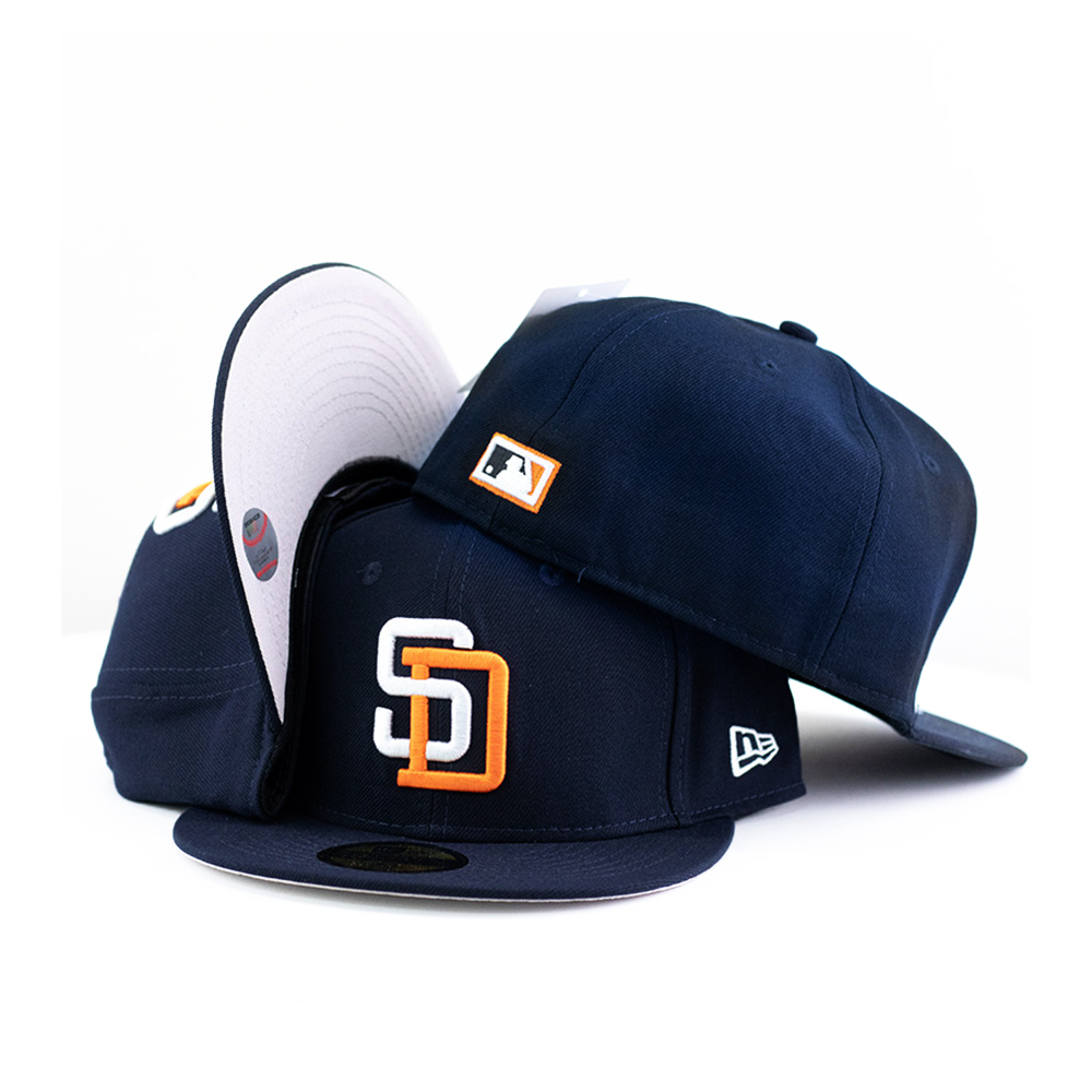San Diego Padres Navy (5) CCAA2601-430 AA Classic Fitted Cap 430 USD8.48 - Image 1