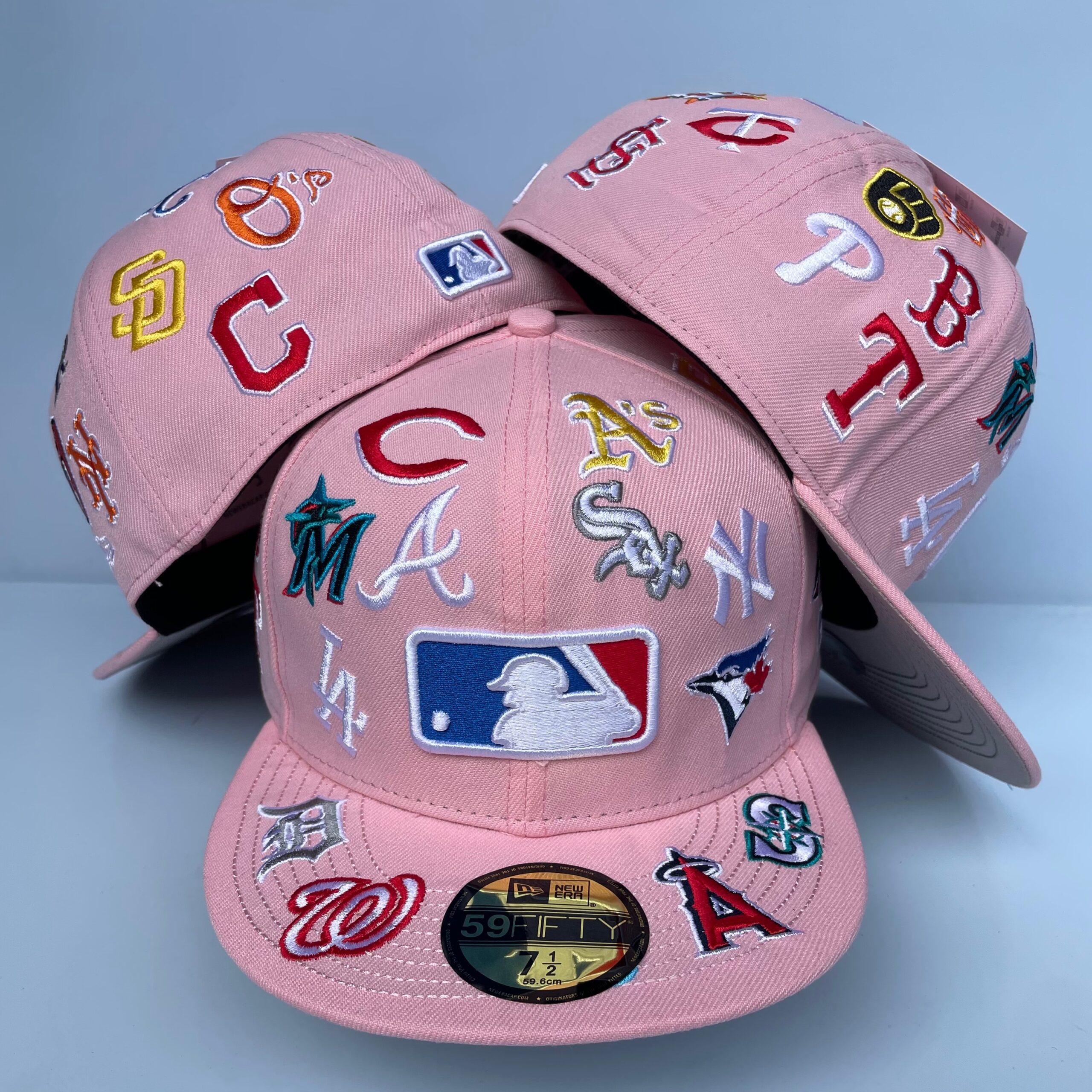 105 SFAA2604-105 AA Fitted Cap 105 USD10.98 - Image 1