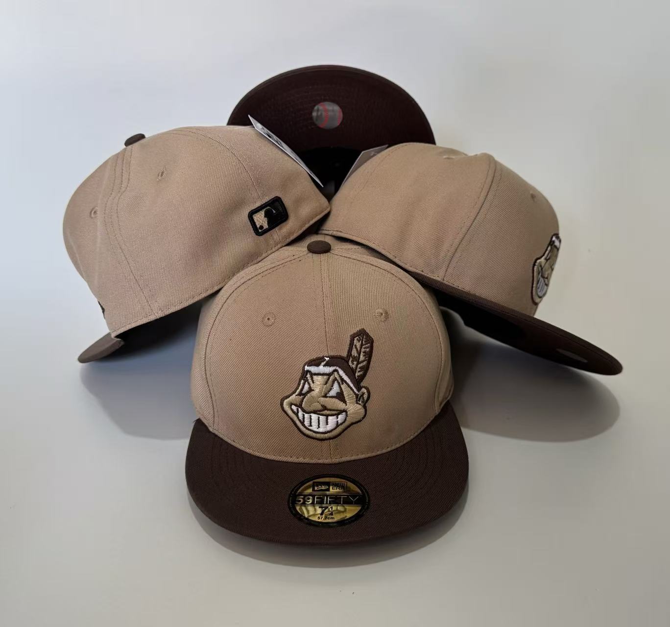 101 Cleveland Guardians CCAA2601-011-101 AA Classic Fitted Cap 101 USD8.48 - Image 1