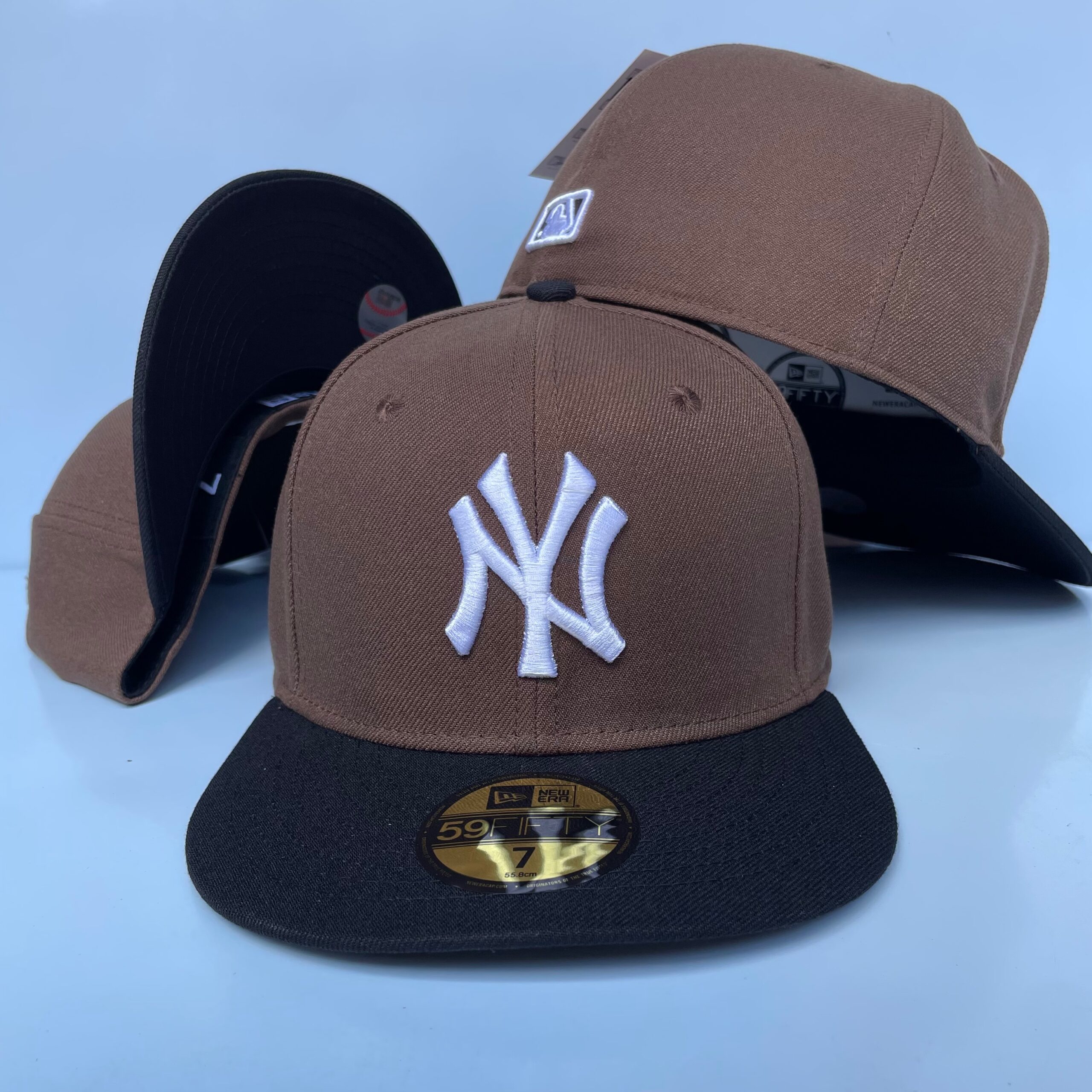 123 New York Yankees CCAA2601-01-123 AA Classic Fitted Cap 123 USD8.48 - Image 1