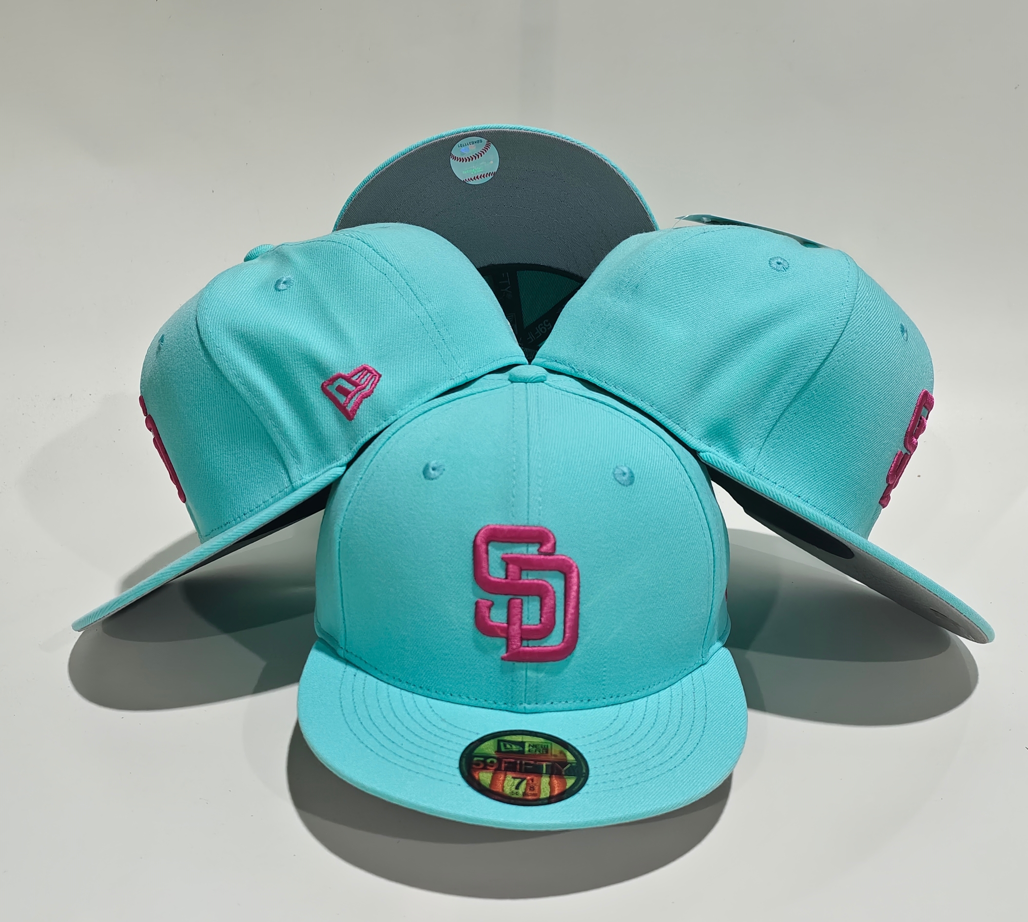 150 Coco San Diego Padres CCAA2601-28-150 AA Classic Fitted Cap 150 USD8.48 - Image 1