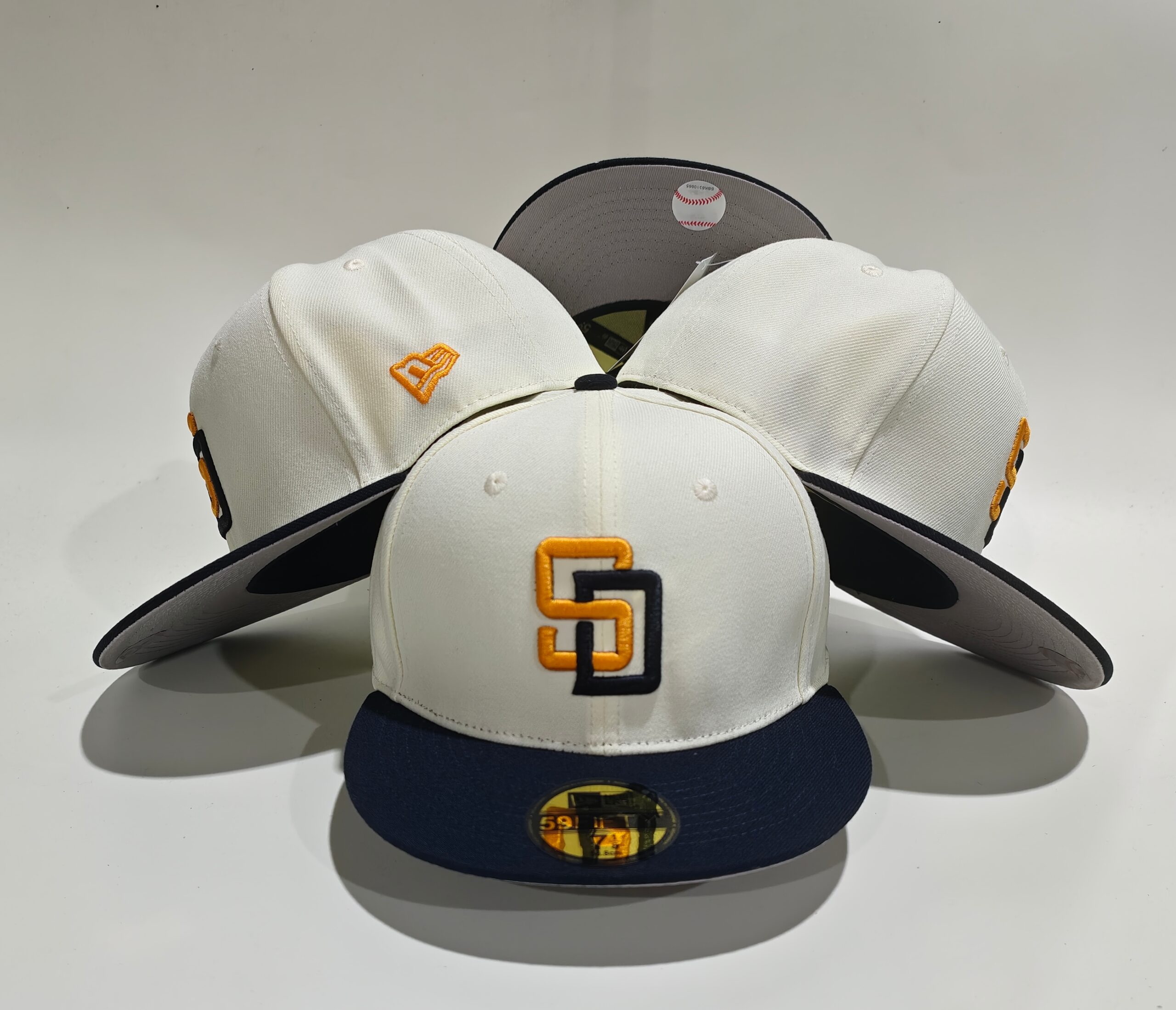 151 Coco San Diego Padres CCAA2601-28-151 AA Classic Fitted Cap 151 USD8.48 - Image 1