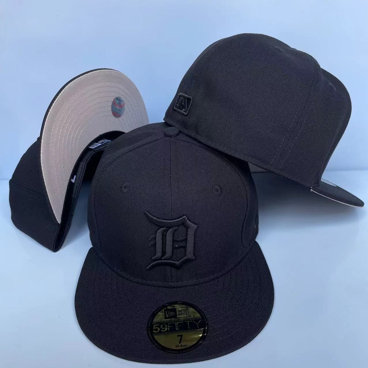51 Detroit Tigers CCAA2601-009-051 AA Classic Fitted Cap 051 USD8.48 - Image 1