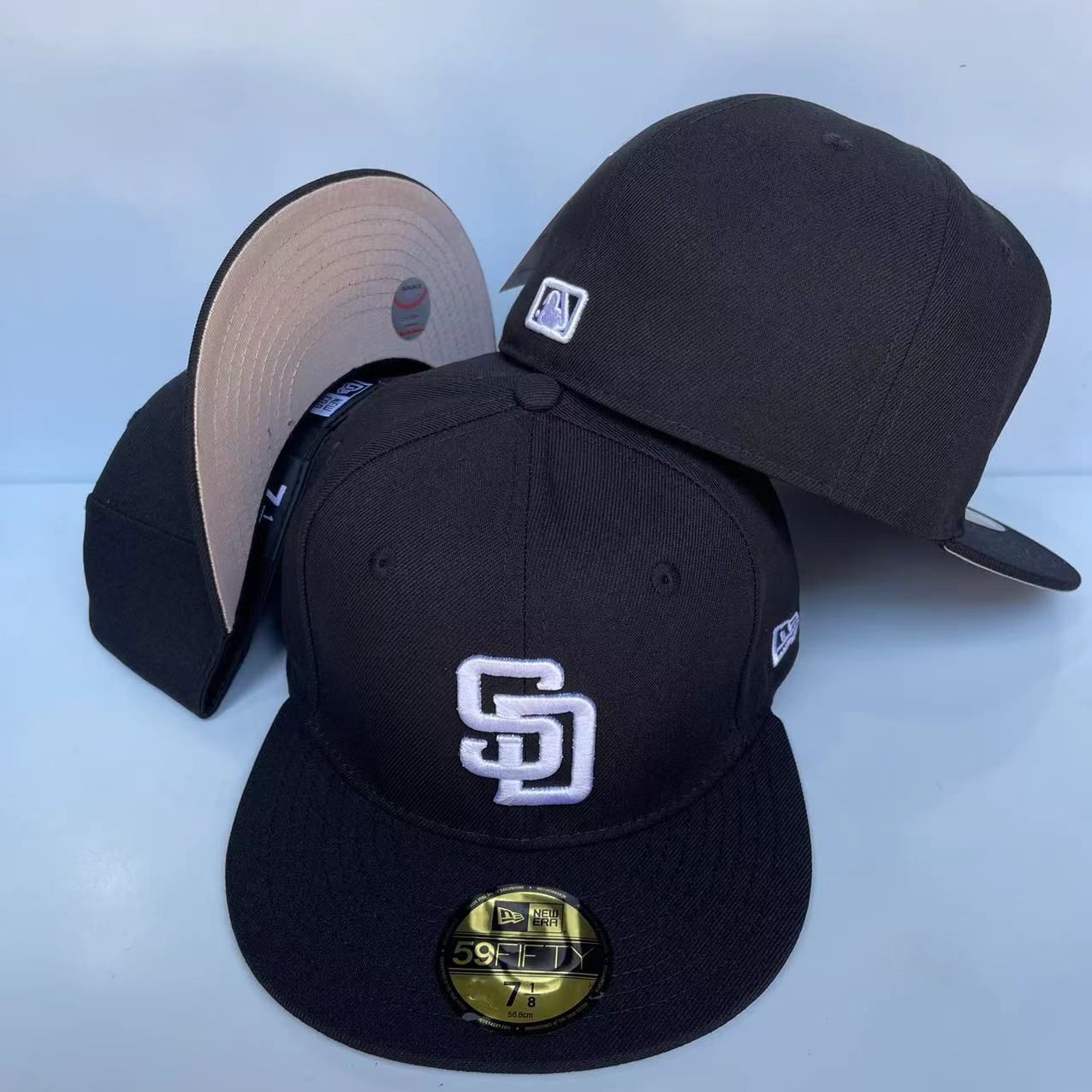 52 新纪元 San Diego Padres CCAA2601-28-052 AA Classic Fitted Cap 052 USD8.48 - Image 1