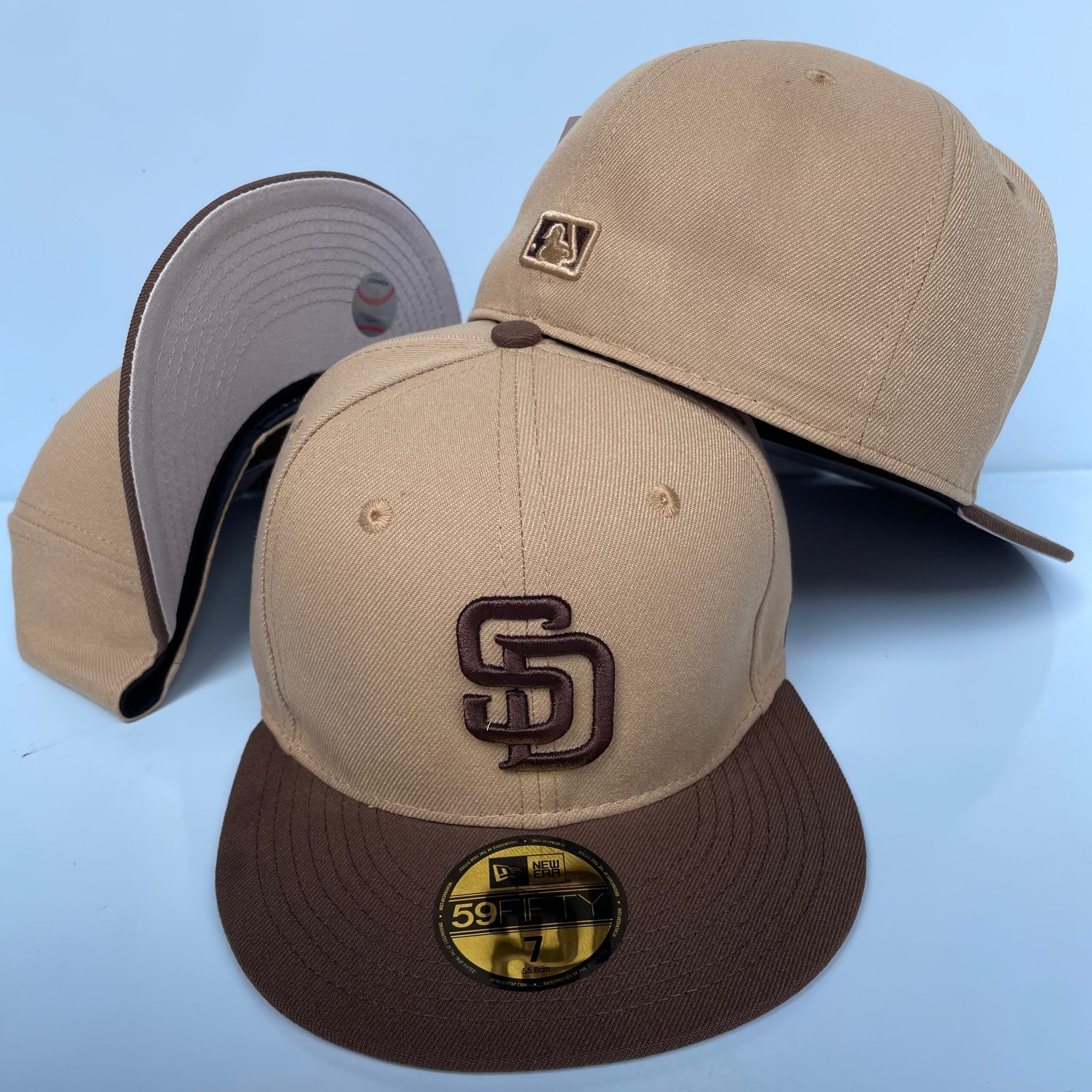 53 新纪元 San Diego Padres CCAA2601-28-052 AA Classic Fitted Cap 052 USD8.48 - Image 1