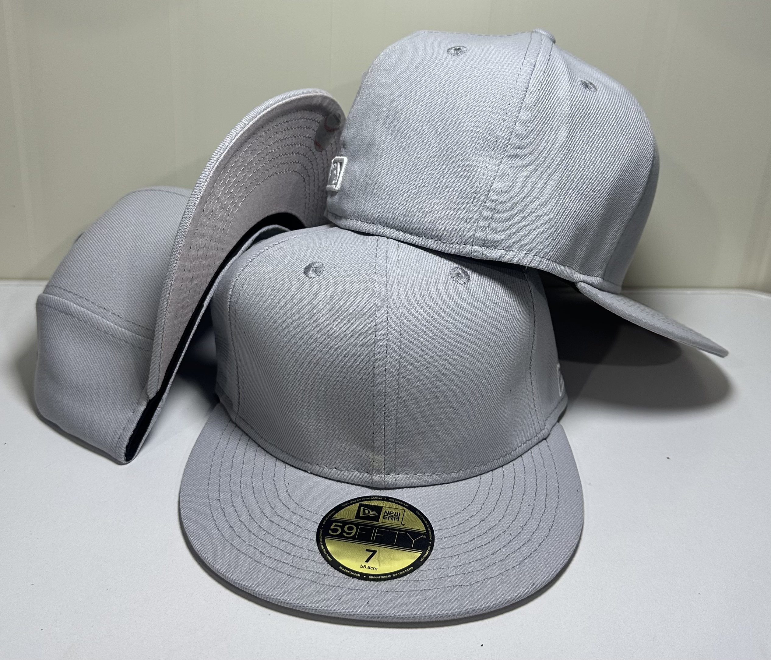 03 MLB CCAA2609-003 AA Classic Fitted Cap 003 USD8.28 - Image 1