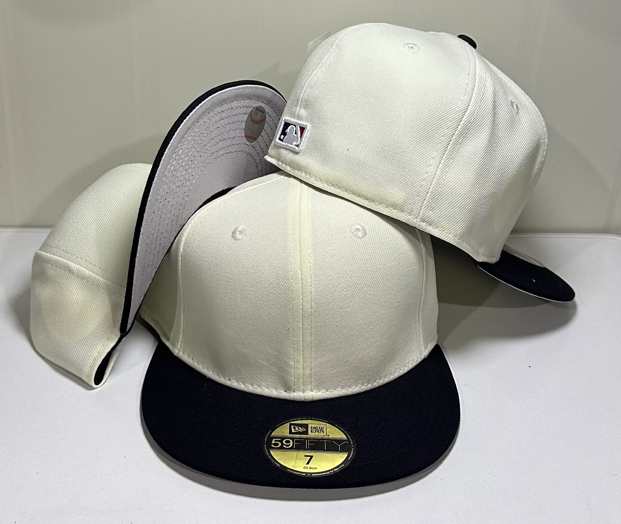 04 MLB CCAA2609-004 AA Classic Fitted Cap 004 USD8.28 - Image 1