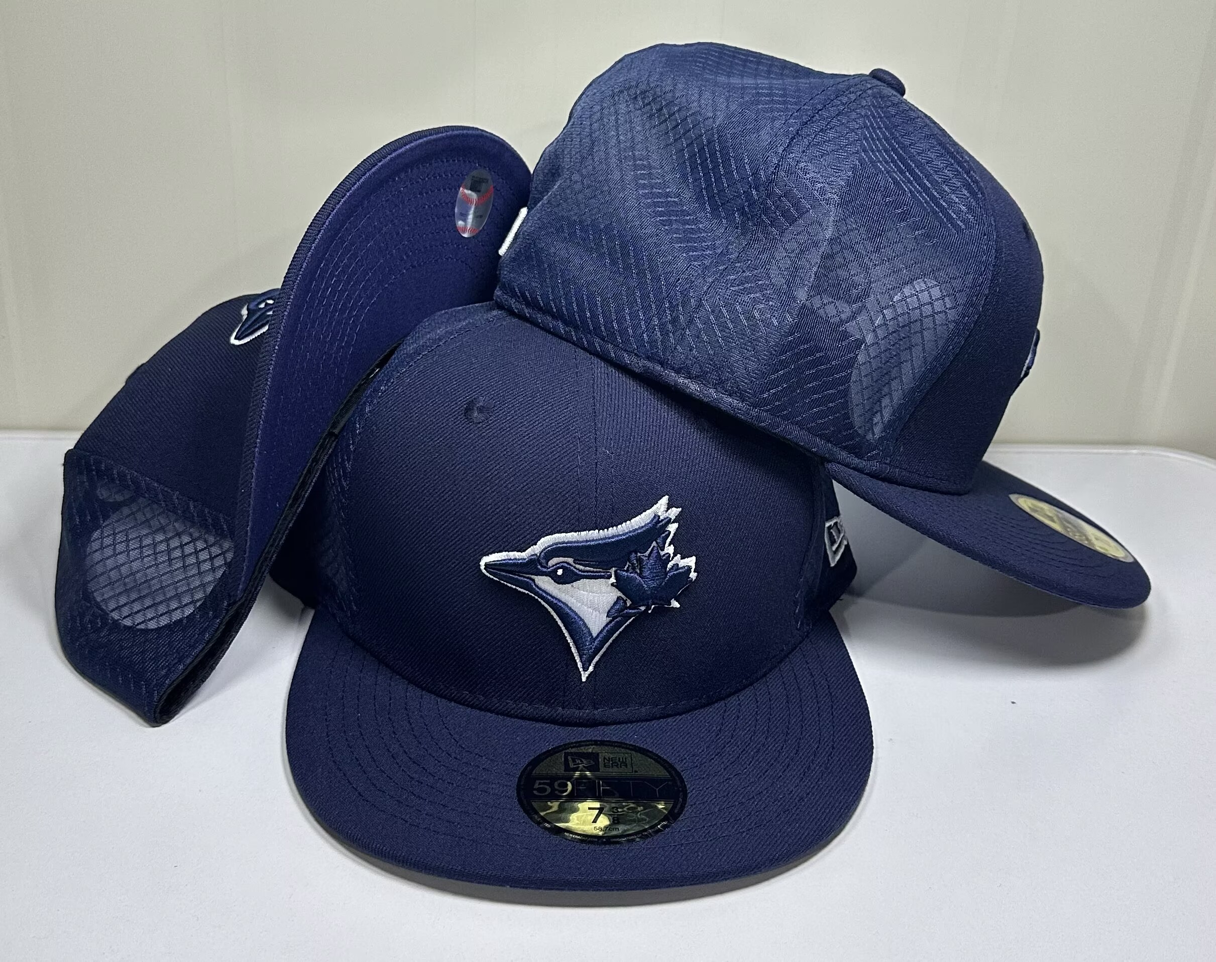 103 Toronto Blue Jays CCAA2601-04-103 AA Classic Fitted Cap 103 USD8.48 - Image 1