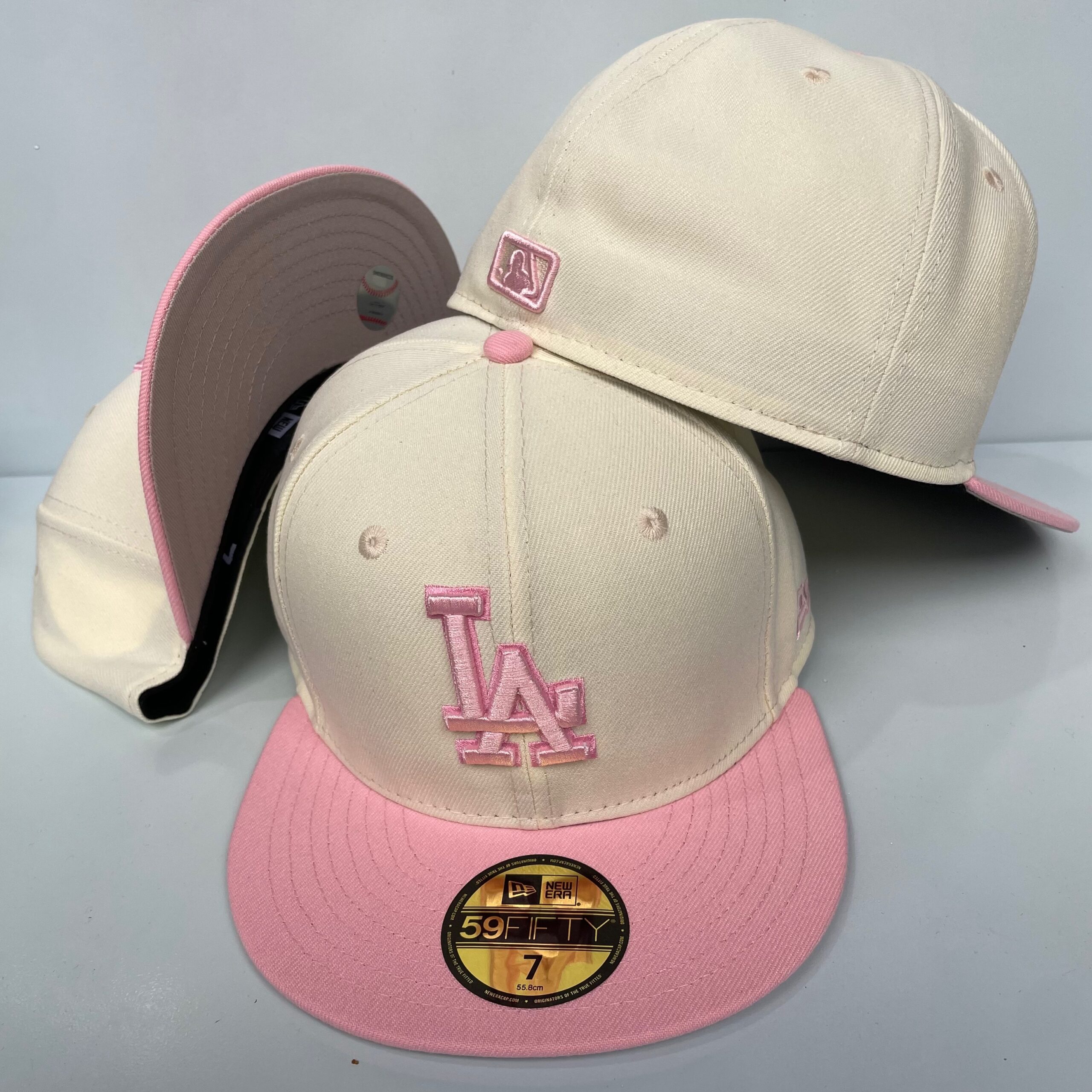 111 新纪元 Los Angeles Dodgers CCAA2601-02-111 AA Classic Fitted Cap 111 USD8.48 - Image 1