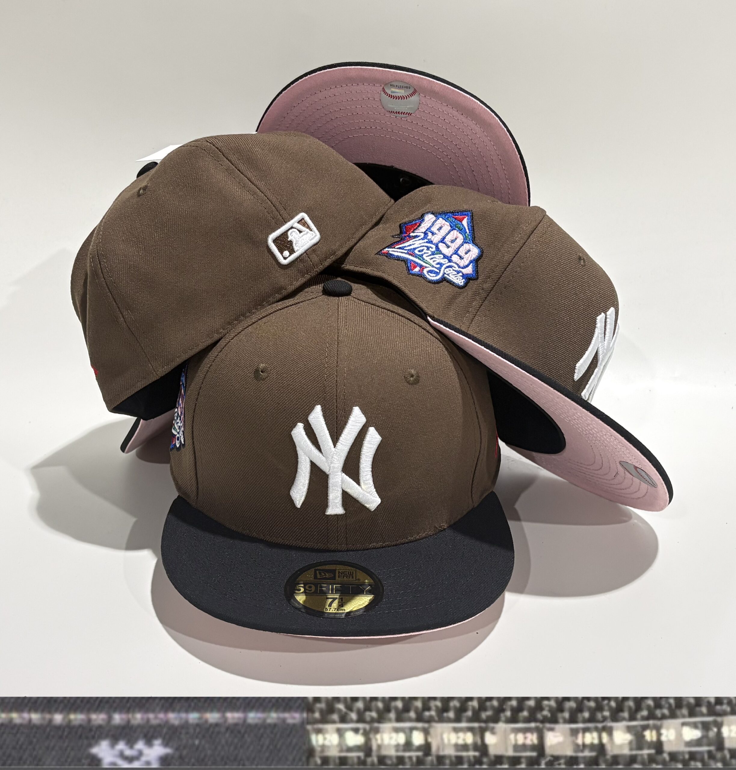 129 CocoAA2603-129 AA Fitted Cap 129 USD8.98 - Image 1