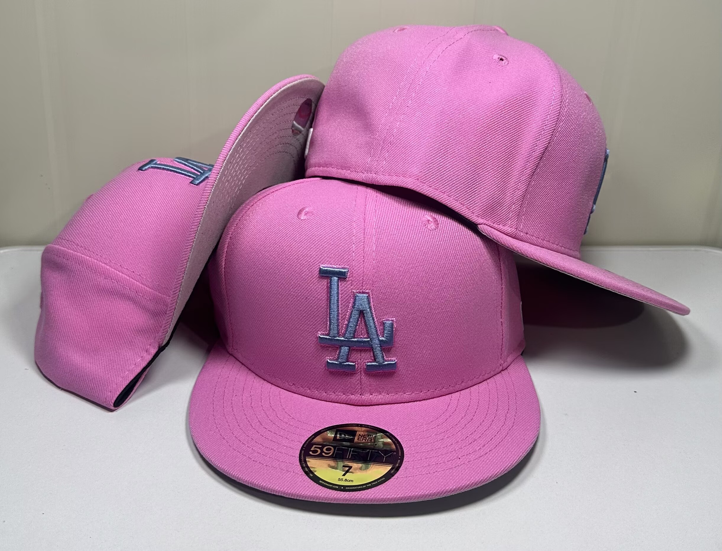 156 Los Angeles Dodgers CCAA2601-02-156 AA Classic Fitted Cap 156 USD8.48 - Image 1