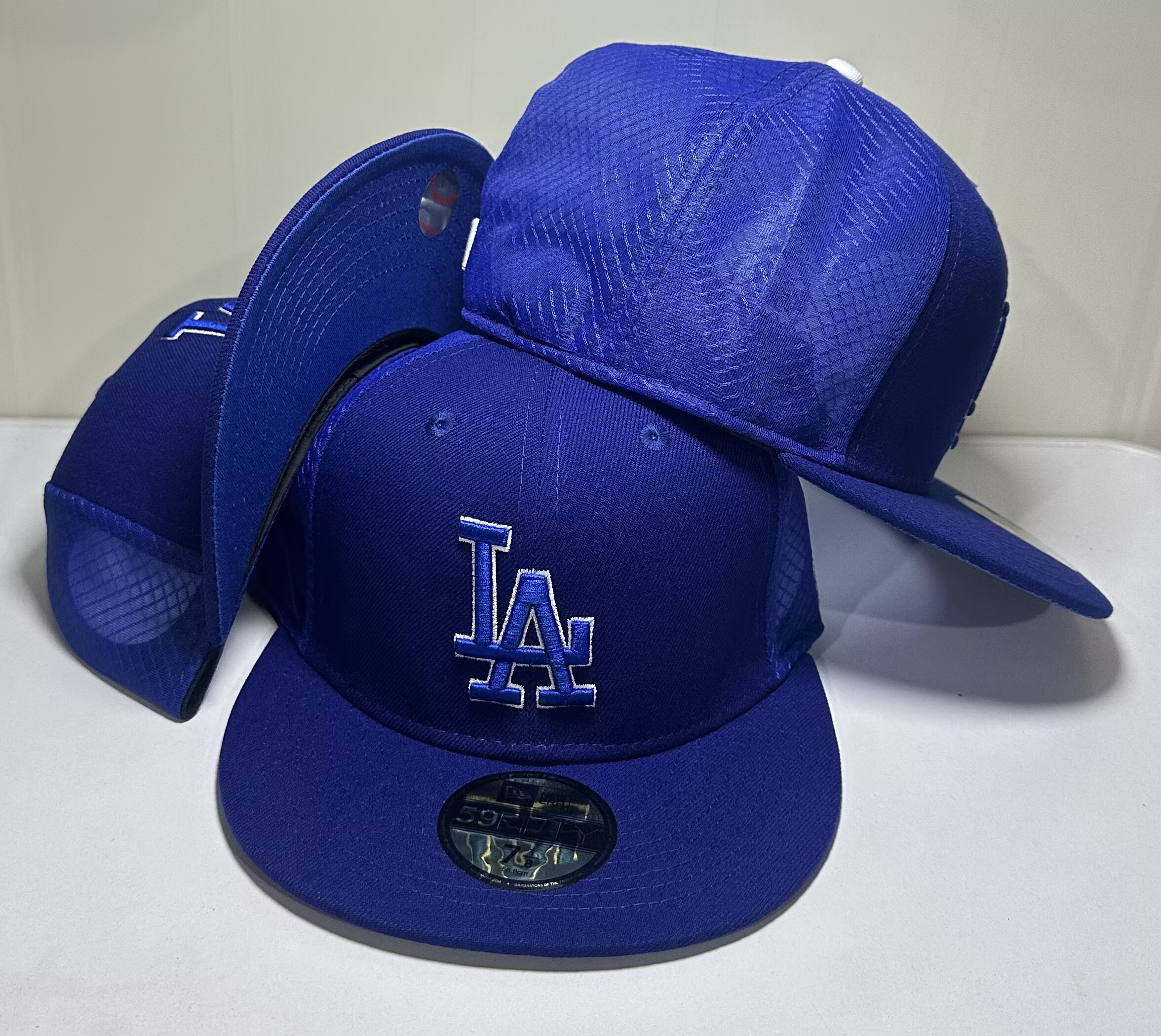 164 Los Angeles Dodgers CCAA2601-02-164 AA Classic Fitted Cap 164 USD8.48 - Image 1