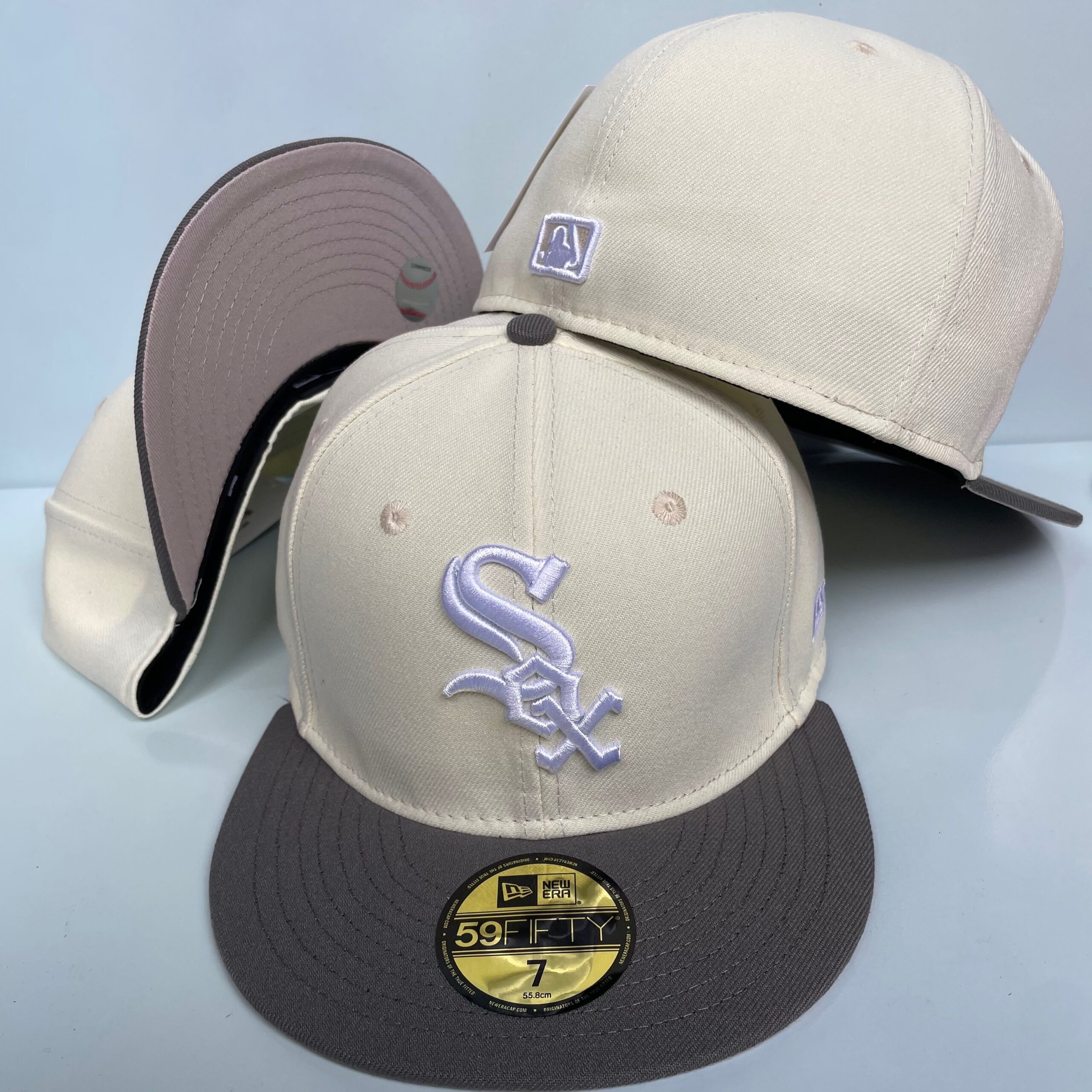 60 Chicago White Sox CCAA2601-03-060 AA Classic Fitted Cap 060 USD8.48 - Image 1