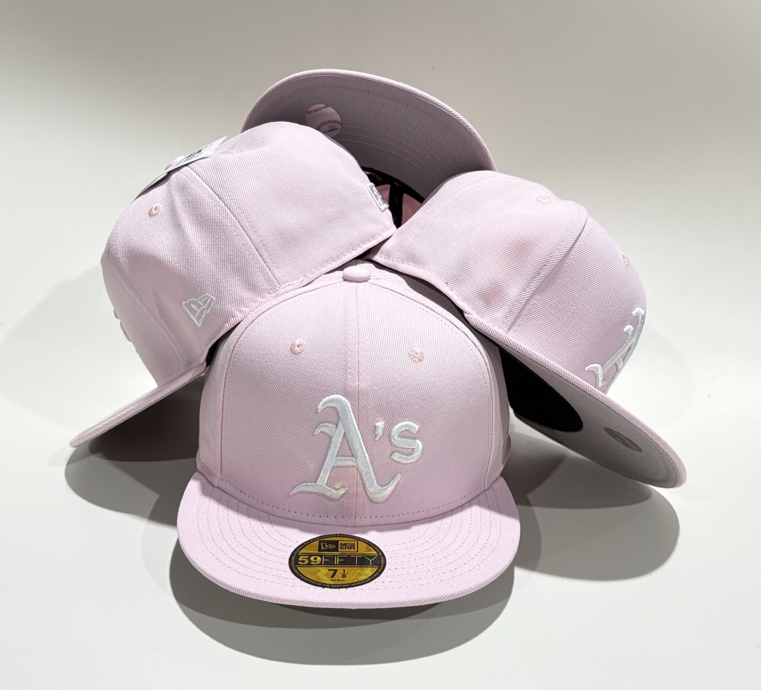 101 Oakland Athletics CCAA2601-014-101 AA Classic Fitted Cap 101 USD8.48 - Image 1