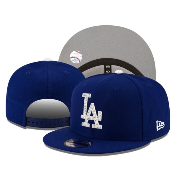 LS2603-004 AA Diamond Classic Snapback Cap 004 USD8.98