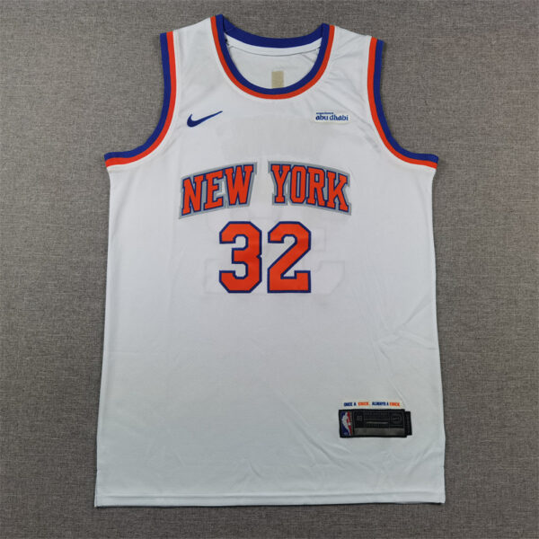 NBAJE2601-03-043 New York Knicks Basketball Jersey 043 USD12.98