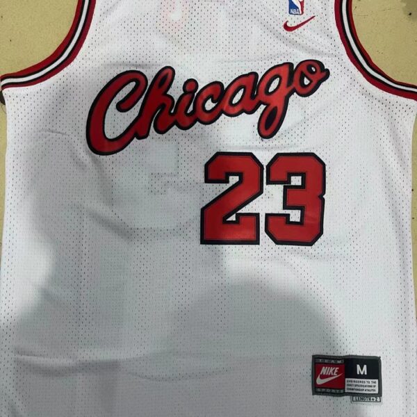 NBAJE2601-02-111 Chicago Bulls Basketball Jersey 111 USD12.98