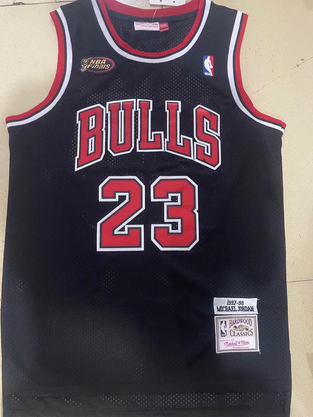 23#黑09.jpg NBAJE2601-02-116 Chicago Bulls Basketball Jersey 116 USD12.98 - Image 1