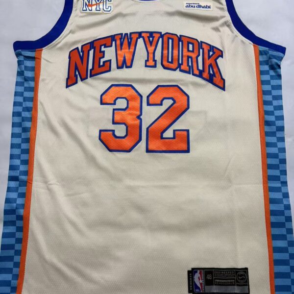 NBAJE2601-03-020 New York Knicks Basketball Jersey 020 USD12.98