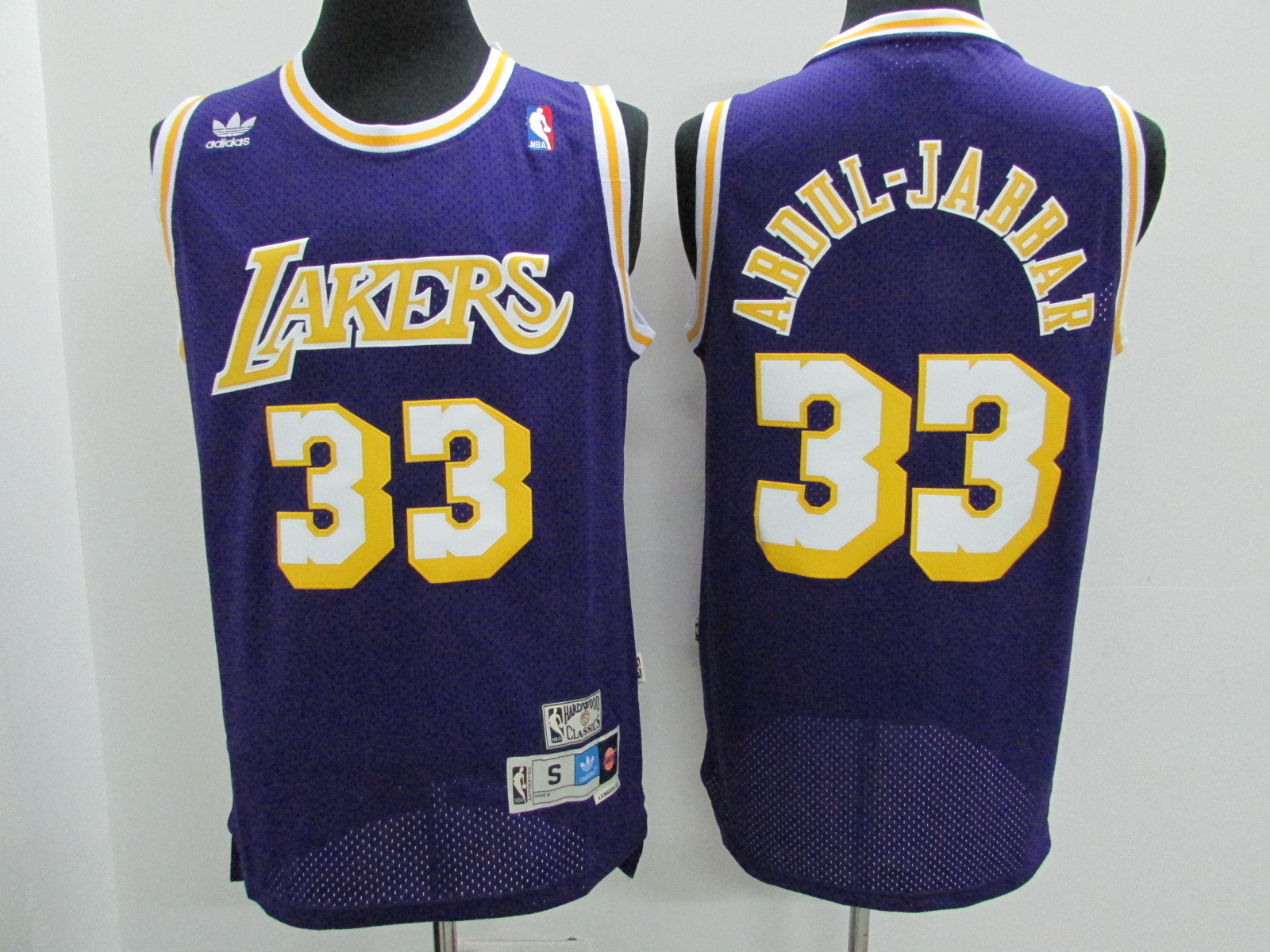 42.jpg NBAJE2601-01-234-1 Los Angeles Lakers Basketball Jersey 234-1 USD12.98 - Image 1