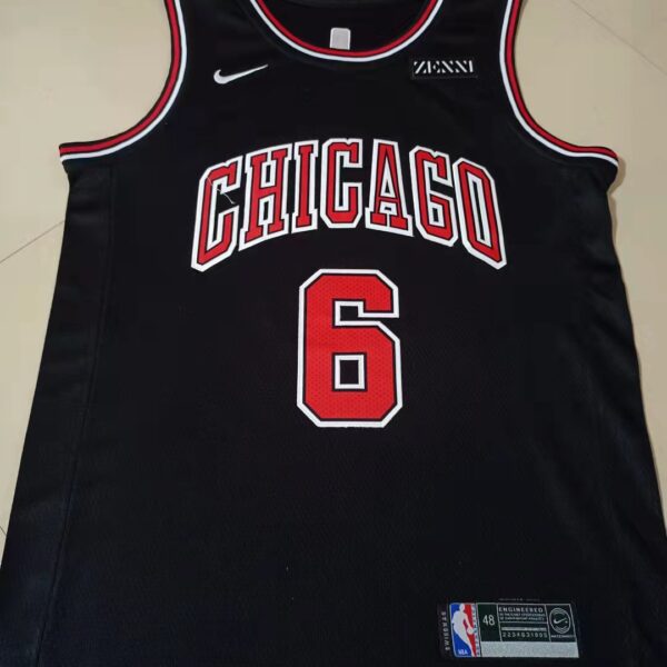 NBAJE2601-02-104 Chicago Bulls Basketball Jersey 104 USD12.98