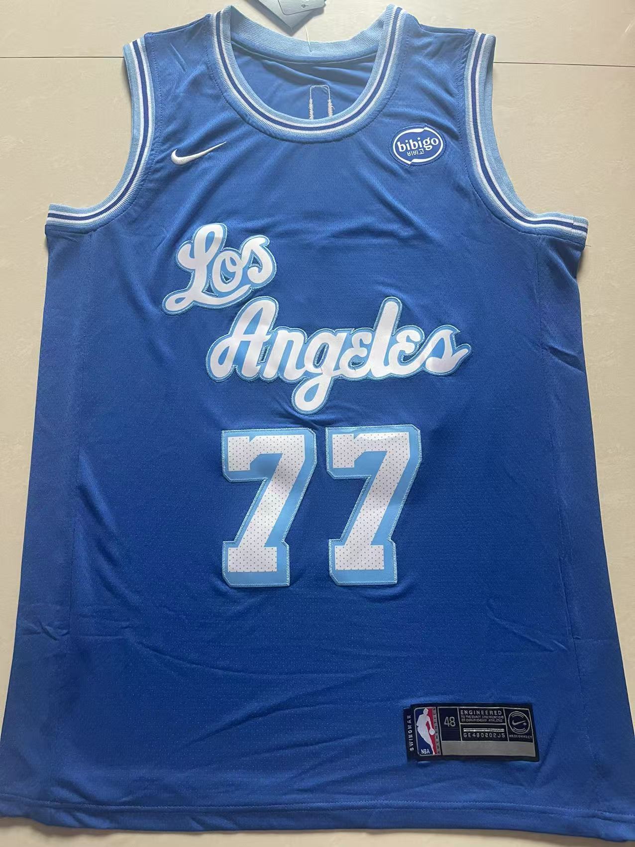 77#彩兰01.jpg NBAJE2601-01-272 Los Angeles Lakers Basketball Jersey 272 USD12.98 - Image 1