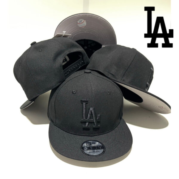 CCAA2605-03-092 AA Classic Snapback Cap 092 USD8.98