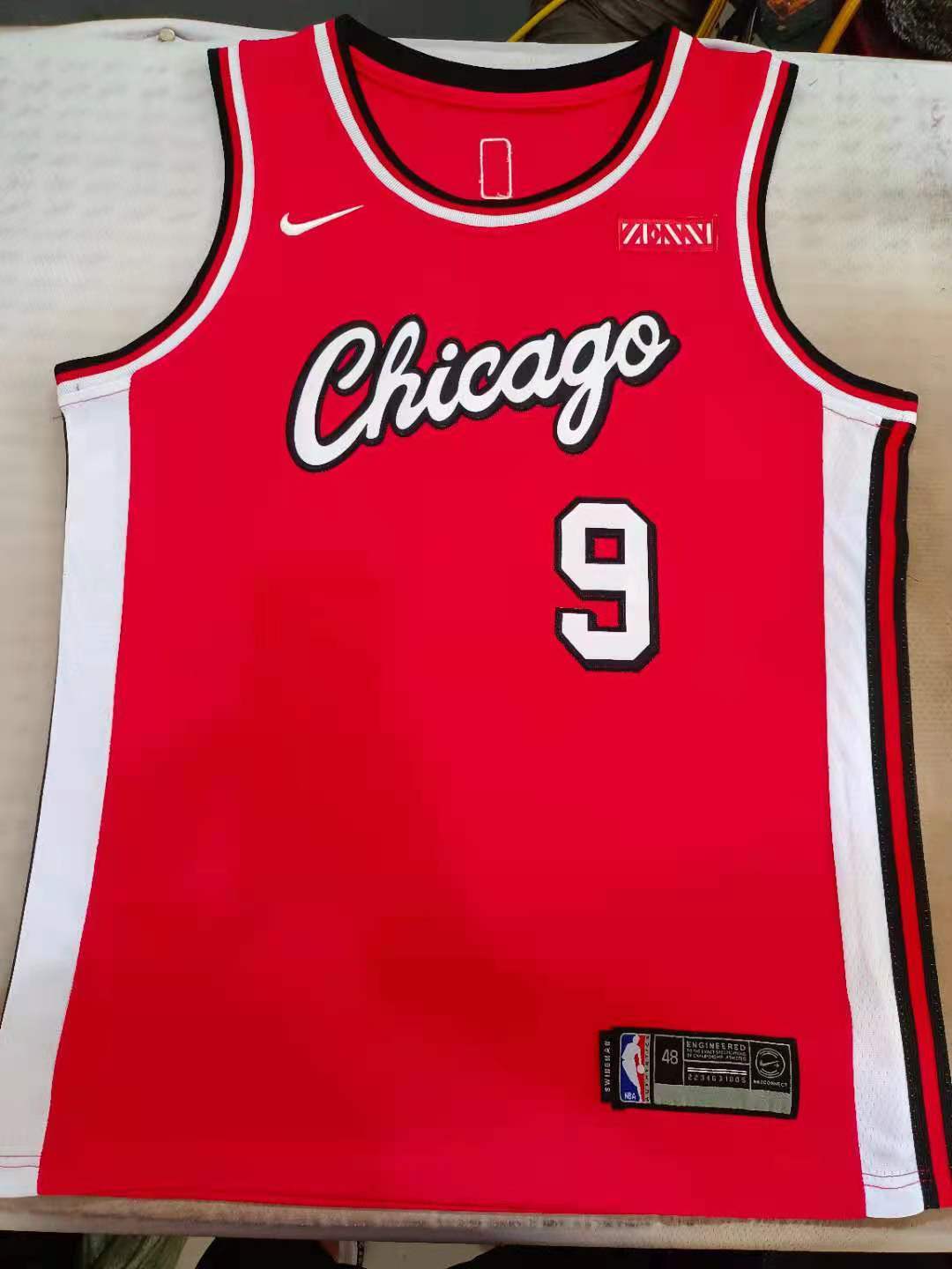 9#红01.jpg NBAJE2601-02-045 Chicago Bulls Basketball Jersey 045 USD12.98 - Image 1