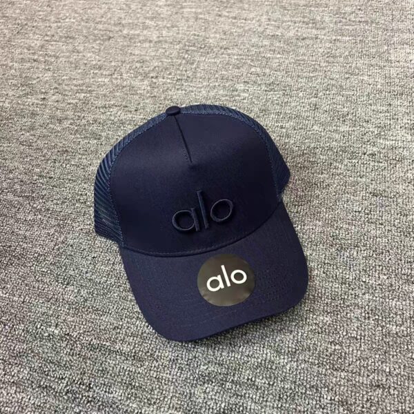OtAA2602-009 AA Alo Yoga Cap 009 USD8.98