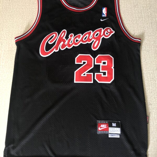 NBAJE2601-02-126 Chicago Bulls Basketball Jersey 126 USD12.98